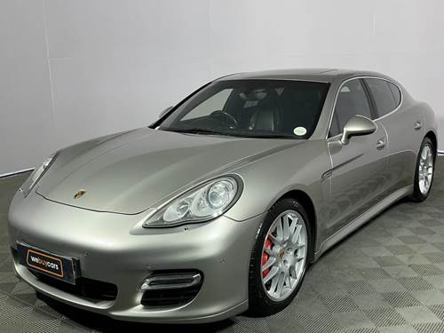 Porsche Panamera Turbo PDK