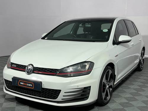 Volkswagen (VW) Golf 7 GTi 2.0 TSi DSG