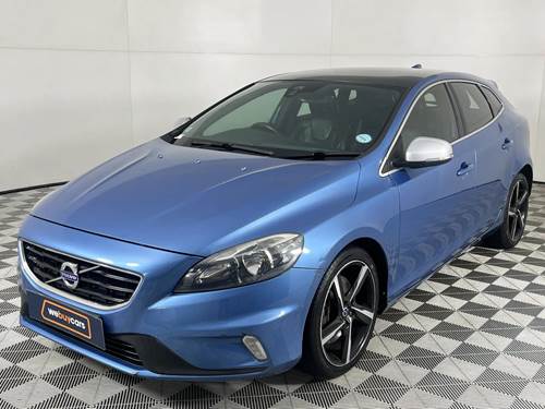 Volvo V40 T3 R-Design Geartronic