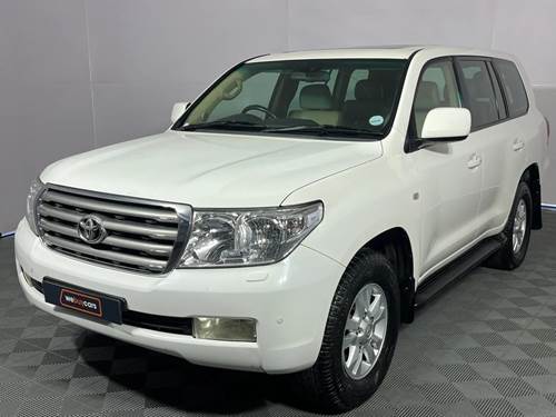 Toyota Land Cruiser 200 VX V8 TD Auto