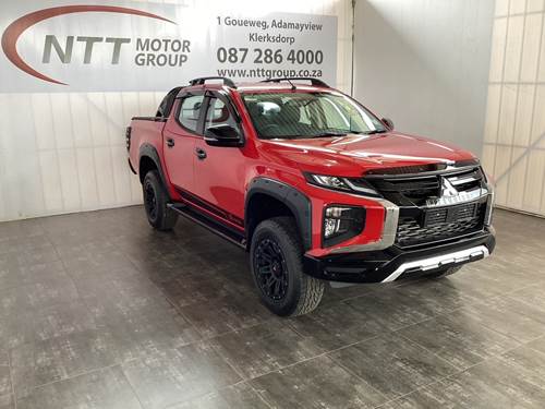 Mitsubishi Triton 2.4 Di-DC Xtreme Double Cab 4x4