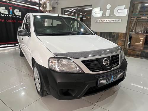 Nissan NP200 1.6i Pack