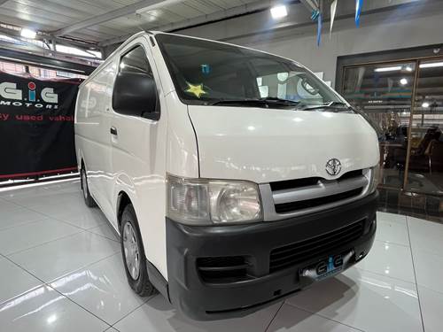 Toyota Quantum 2.5 D-4D Panel Van