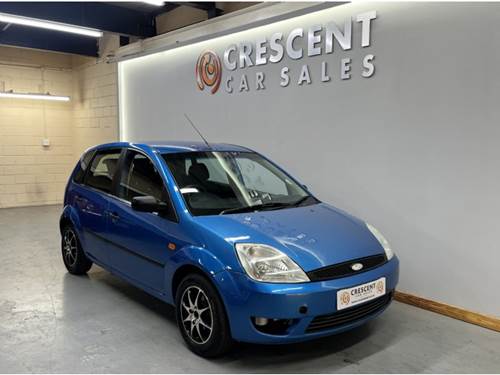 Ford Fiesta 1.6i Ambiente 5 Door