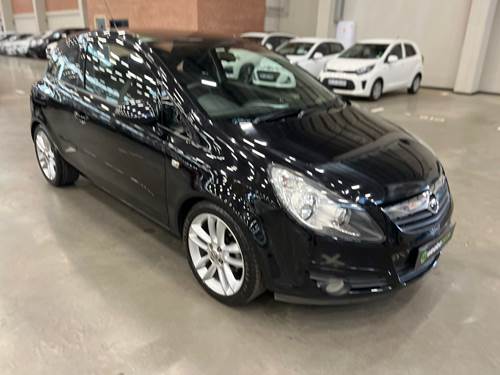 Opel Corsa 1.4 Sport 3 Door (66 kW) Sunroof