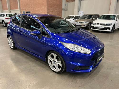 Ford Fiesta ST 1.6 EcoBoost GDTi