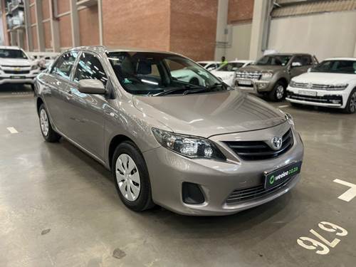 Toyota Corolla 1.6 Quest Plus