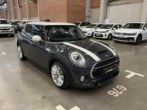 MINI Cooper S Mark IV (141 kW) (XS72) Steptronic 5 Doors