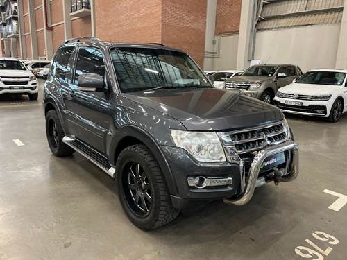 Mitsubishi Pajero 3.2 Di-Dc (140 kW) GLS SWB Auto