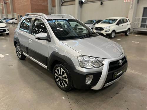 Toyota Etios Cross 1.5 Xs Hatch