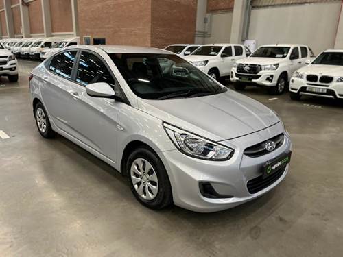 Hyundai Accent IV 1.6 GL Motion