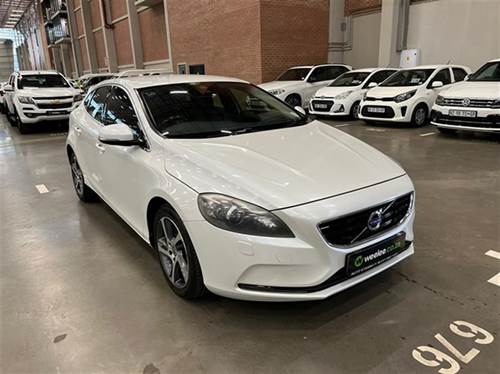 Volvo V40 T4 Excel Powershift