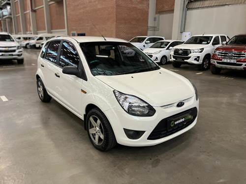 Ford Figo 1.4i Ambiente 5-Door Hatch Back