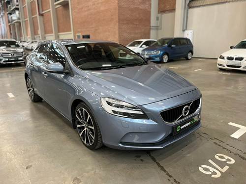 Volvo V40 D2 Momentum