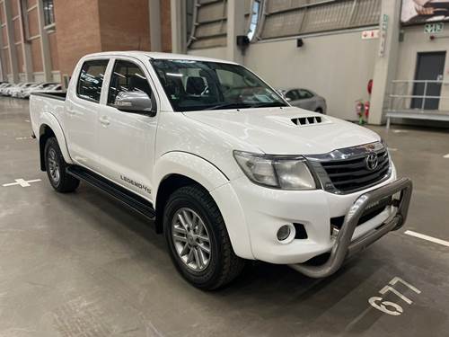 Toyota Hilux (Legend 45) 3.0 D-4D 4X4 Double Cab