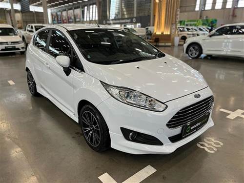 Ford Fiesta 1.0 Ecoboost Titanium 5 Door