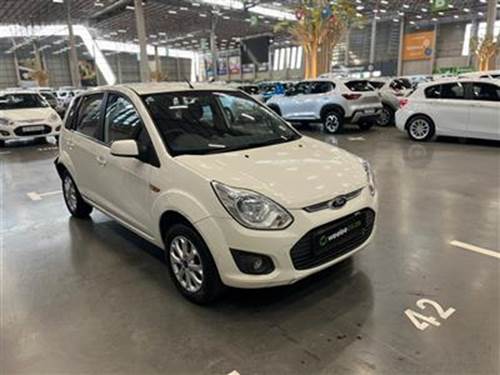 Ford Figo 1.4i Trend 5-Door Hatch Back