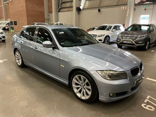 BMW 320i (E90) Auto II