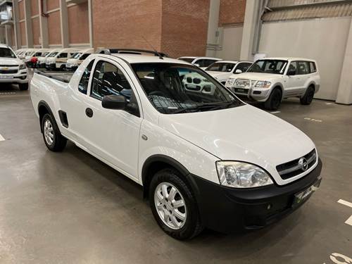 Opel Corsa Utility 1.8i Club