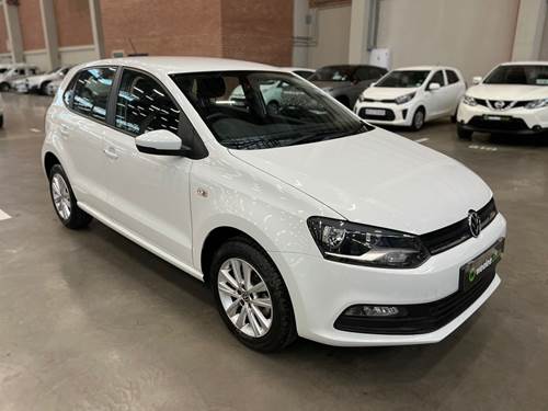 Volkswagen (VW) Polo Vivo 1.6 Hatch Comfortline Tiptronic 5 Door