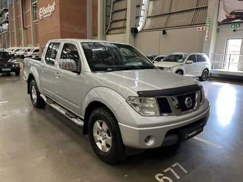 Nissan Navara 2.5 dCi Double Cab XE