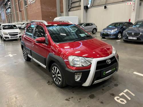 Toyota Etios Cross 1.5 Xs Hatch