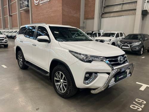 Toyota Fortuner V 2.8 GD-6 Epic Auto 4x4