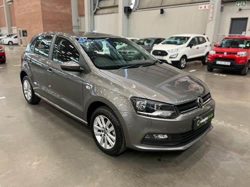 Volkswagen (VW) Polo Vivo 1.6 Hatch Comfortline Tiptronic 5 Door