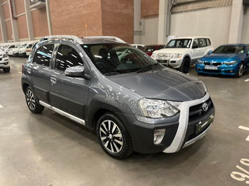 Toyota Etios Cross 1.5 Xs Hatch