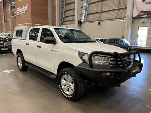 Toyota Hilux 2.4 GD-6 SRX 4X4 Double Cab