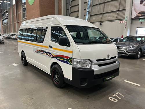 Toyota Quantum HIACE 2.5 D-4D Sesfikile 16 Seat