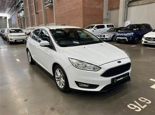 Ford Focus 1.0 EcoBoost Trend Sedan Auto