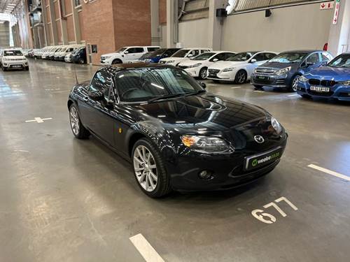 Mazda MX 5 2.0 Roadster Coupe