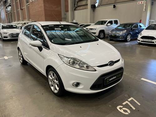 Ford Fiesta 1.6i Titanium 5 Door