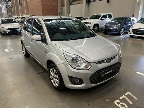 Ford Figo 1.4i Trend 5-Door Hatch Back