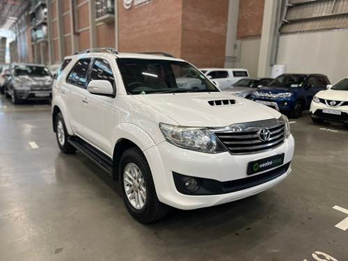 Toyota Fortuner III 2.5 D-4D VNT Raised Body