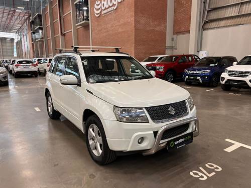 Suzuki Grand Vitara 2.4