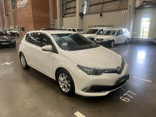 Toyota Auris 1.6 XR CVT