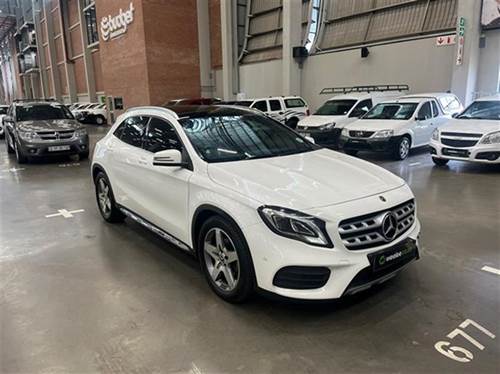 Mercedes Benz GLA 200 Auto