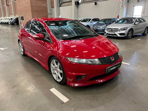 Honda Civic VIII 2.0 Type R