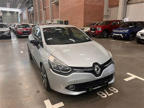 Renault Clio IV 900T (66kW) Dynamique 5 Door