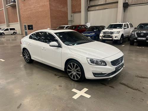 Volvo S60 D4 (140kW) Momentum Geartronic