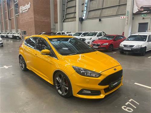 Ford Focus 2.0 Ecoboost ST3 5 Door