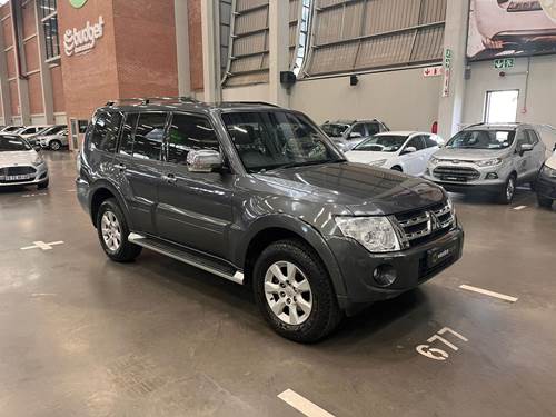 Mitsubishi Pajero 3.2 Di-Dc (140 kW) GLS Auto