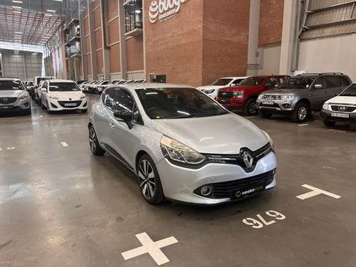 Renault Clio IV 900T (66kW) Dynamique 5 Door