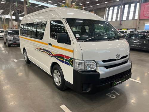 Toyota Quantum HIACE 2.5 D-4D Sesfikile 16 Seat