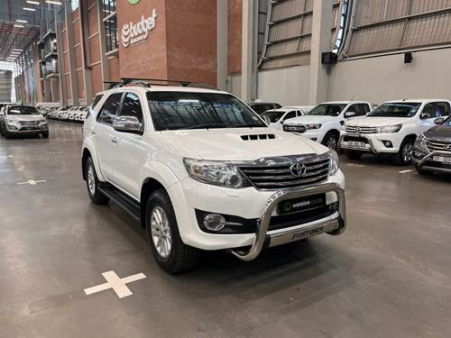 Toyota Fortuner III 3.0 D-4D Raised Body Auto