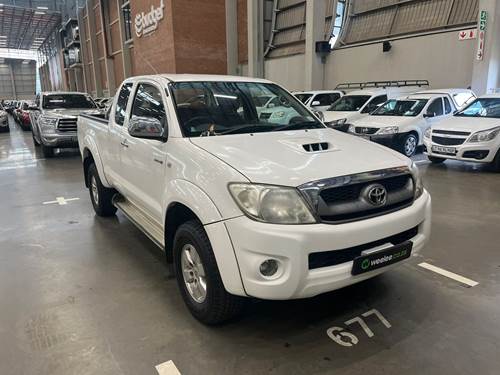 Toyota Hilux ( I) 3.0 D-4D Raider Xtra Cab