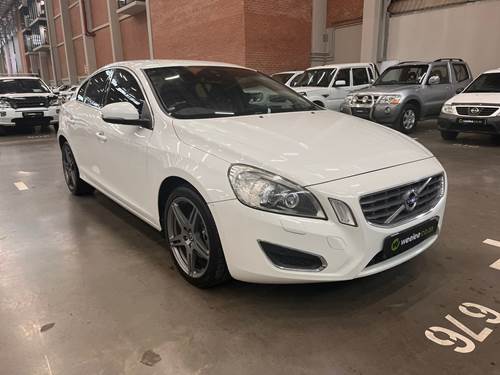 Volvo S60 T5 Excel Powershift 