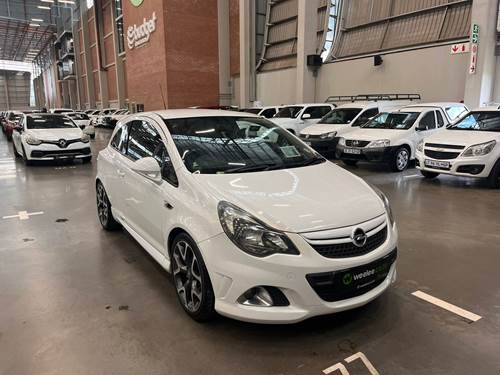 Opel Corsa 1.6i OPC